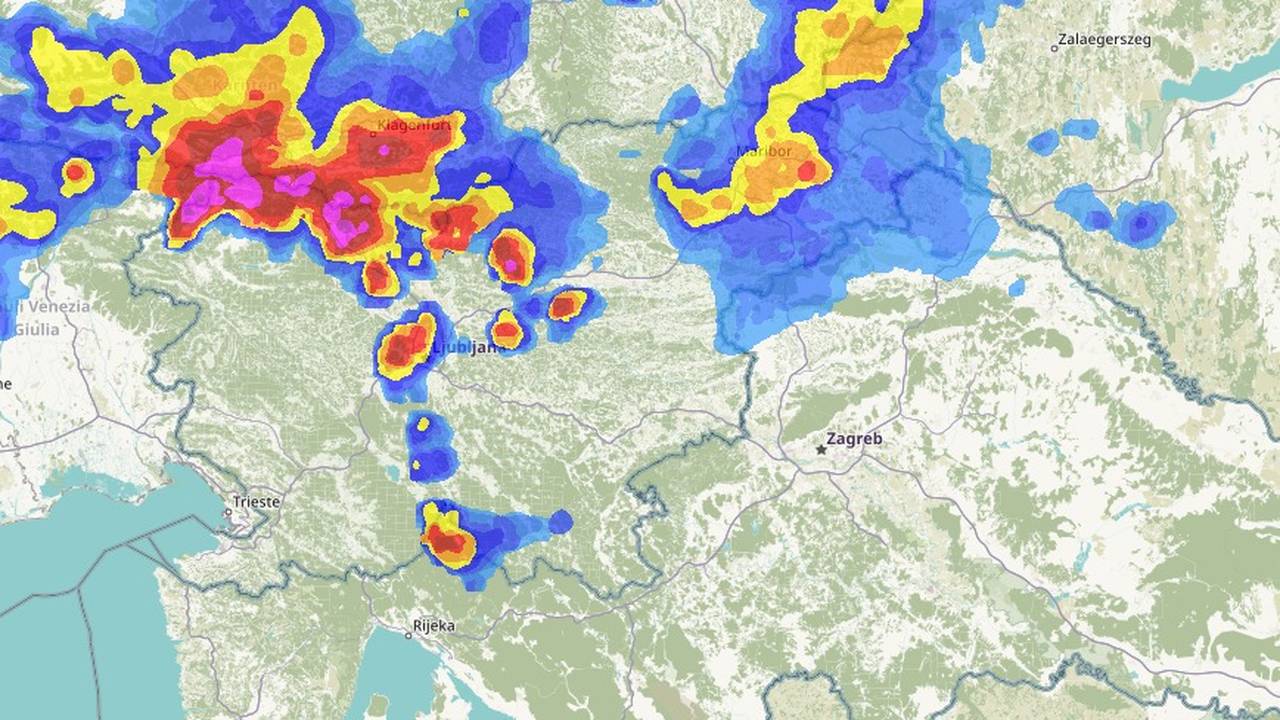 Image 53: U Sloveniji toplinski val donio oluje i tuču, kod nas je i dalje samo pakleno sparno...