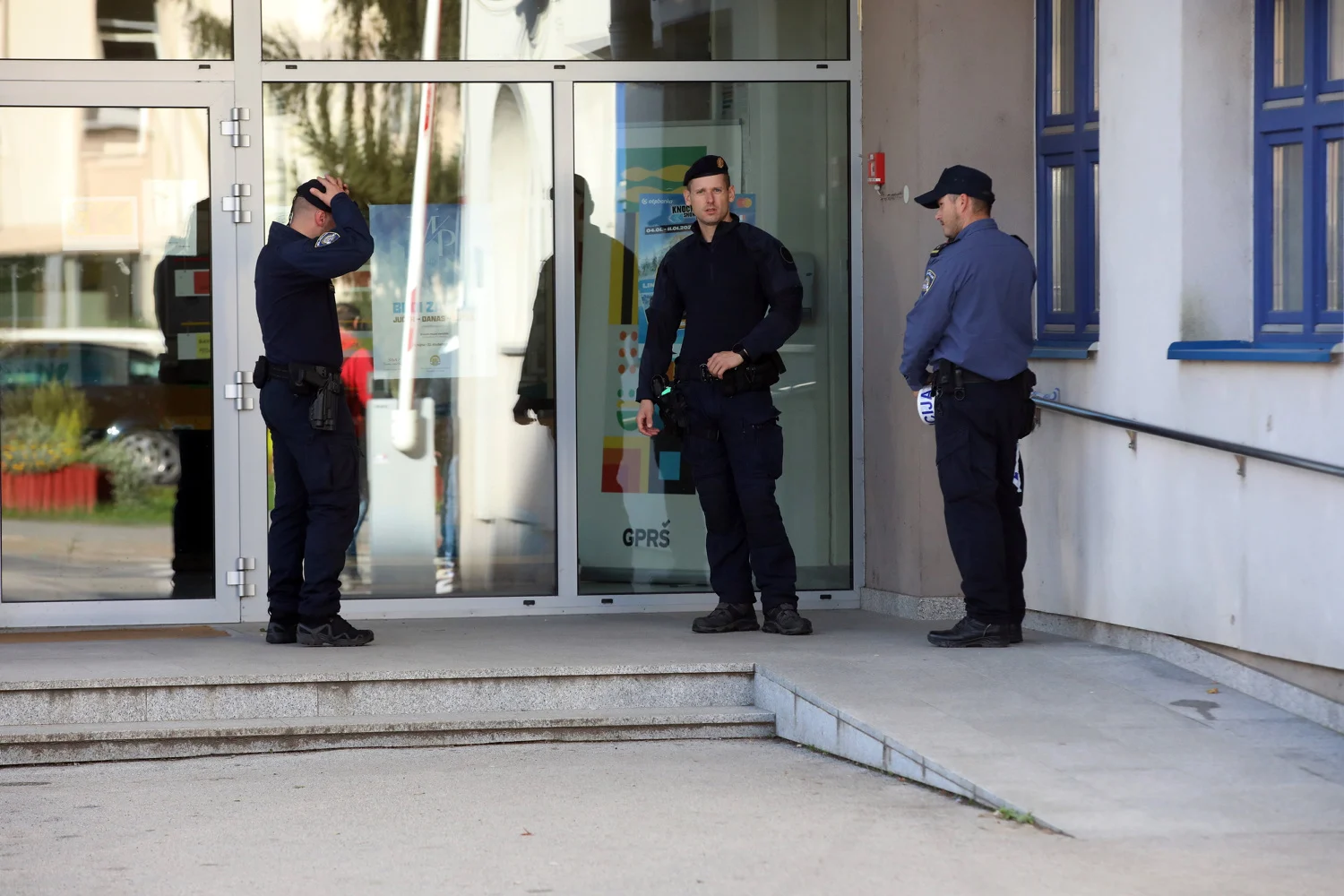 Dojave o bombama na ~20 fakulteta. Zagreb evakuira — lažne uzbune nisu bezazlene