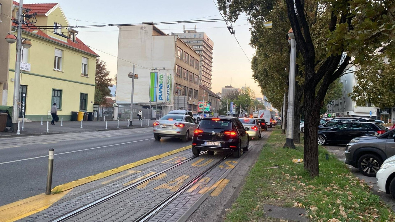 JOZIĆ TOMAŠEVIĆU: GRADONAČELNIČE, DOĐITE DA RAZGOVARAMO
