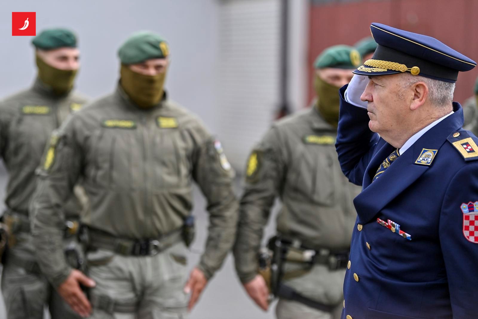 ŠEF POLICIJE OPET SE IZVLAČI? Sumnjivi dodaci, Soroševski suci!