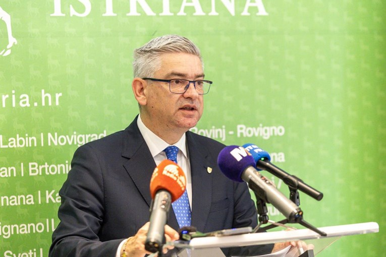 ŠOK U BUJAMA: Učenik s pištoljem! SENFOVCI šute o nasilju!