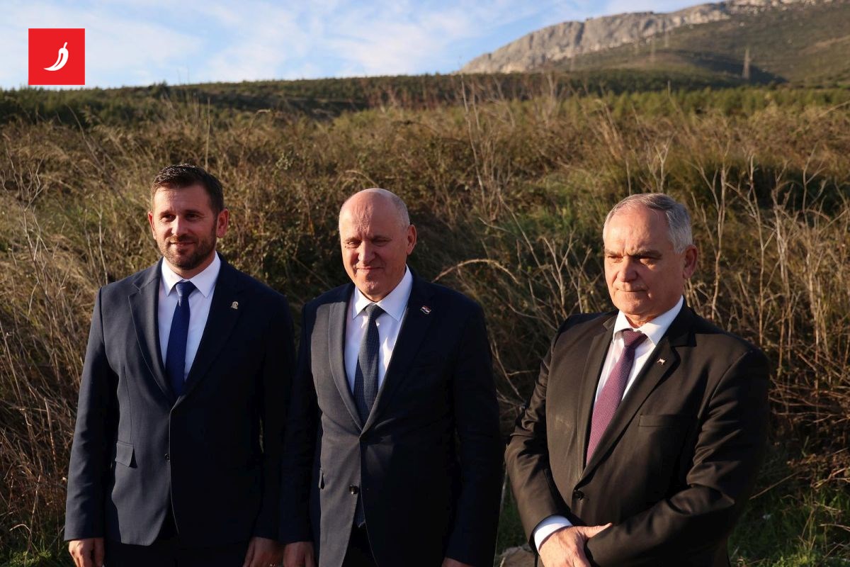 ŠOKANTNO: Split PUN stanova, a grade se NOVI za podobne!
