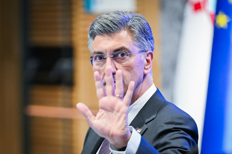 PLENKOVIĆ PRIZNAJE: INFLACIJA JE VAN NJEGOVE KONTROLE, ALI TVRDI DA NITKO NE BI MOGAO VIŠE!