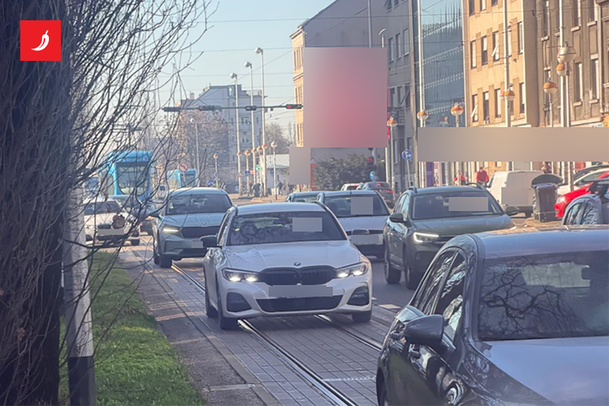 SENF PROVODI TEROR NAD VOZAČIMA! 104 KAZNE ZBOG ŽUTE TRAKE!