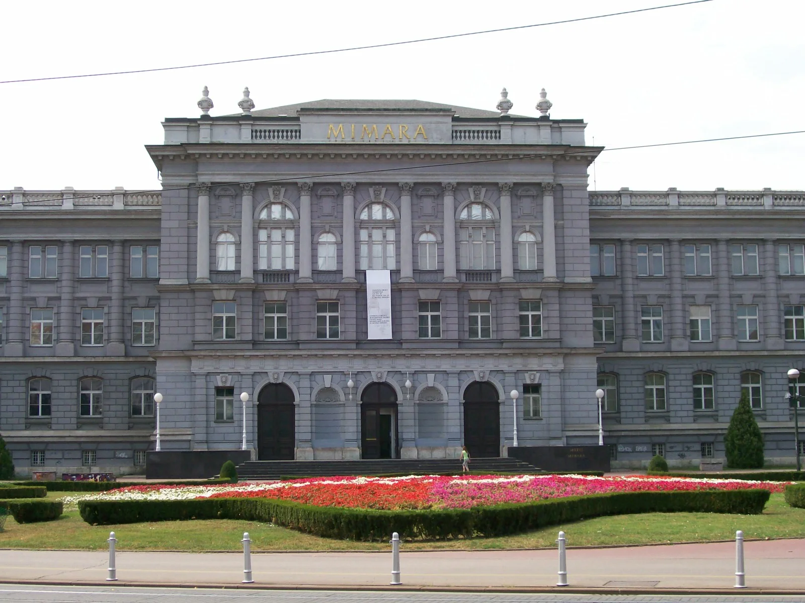 Zagreb dobio tri obnovljene javne zgrade; Vlada navodi 5,3 milijarde eura za obnovu