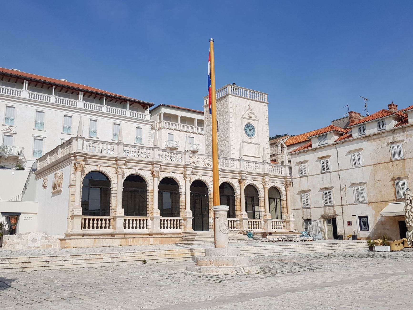Hajdaš Dončić najavio pokretanje opoziva Vlade zbog otpada u Gospiću
