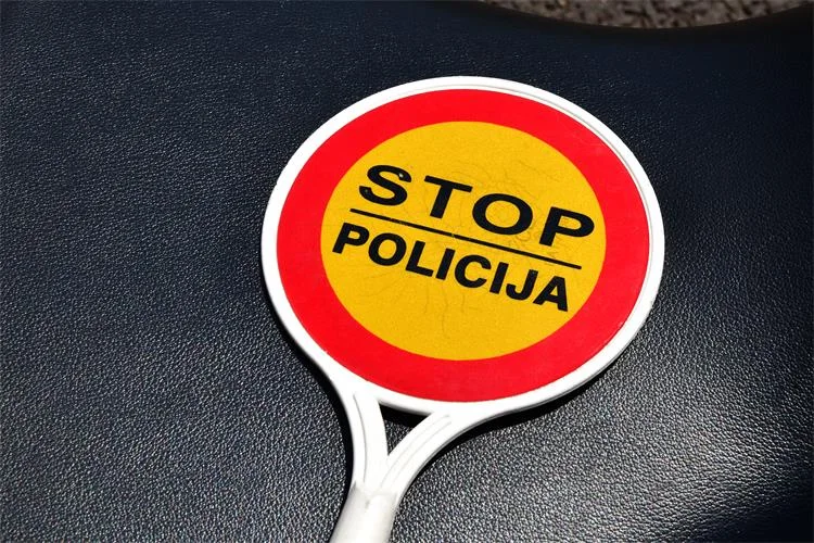 Policija za vikend zabilježila 6.531 prekršaj: jedan vozač jurio 245 km/h