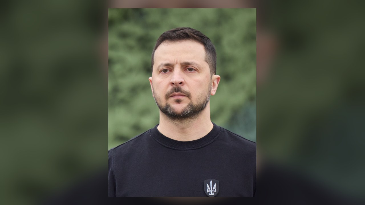 Zelenski demantira tvrdnju o kokainu s Macronom u intervjuu s lauri loomer